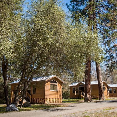 Sierra Meadows Hotel Ahwahnee Exterior photo