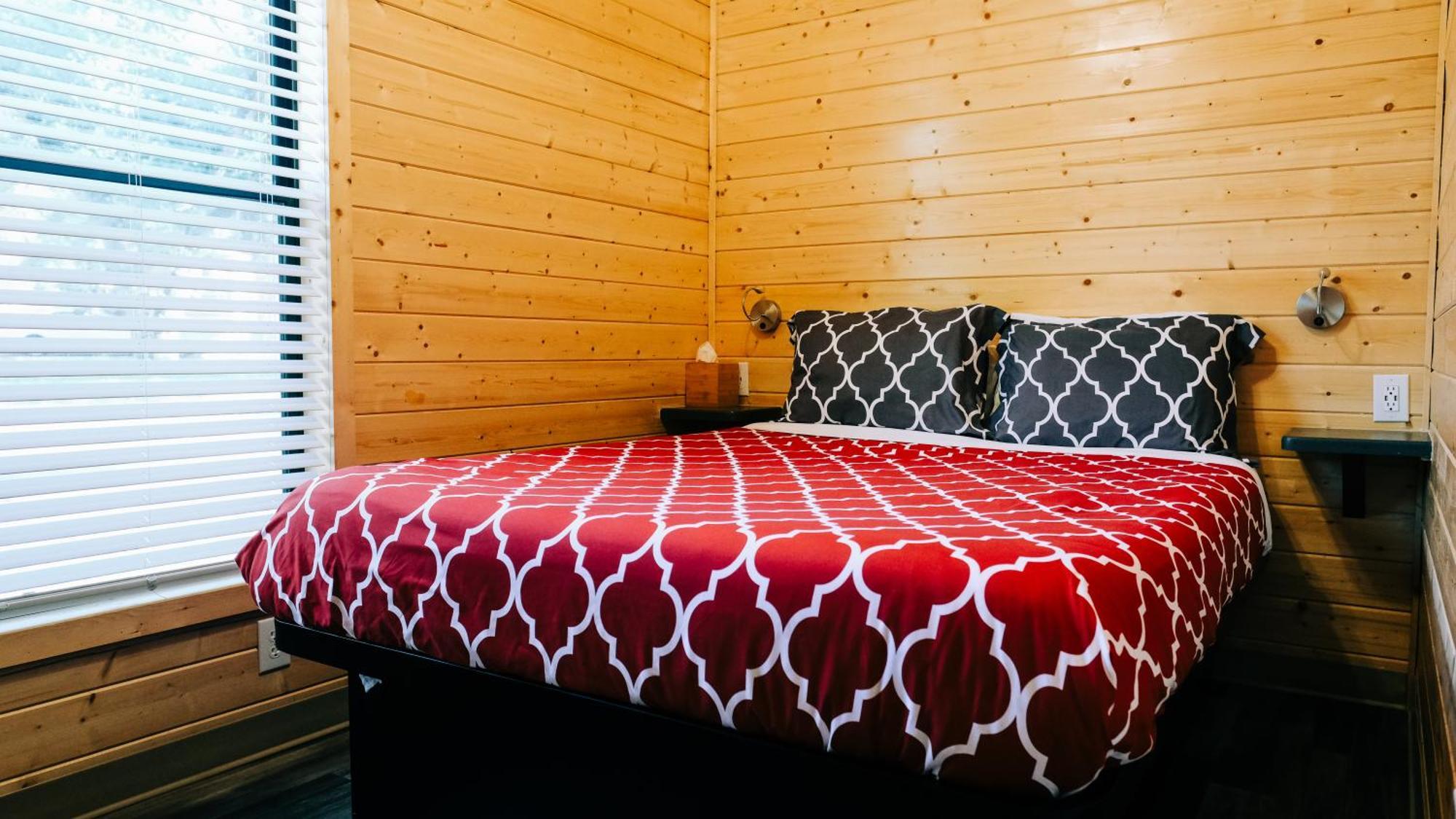 Sierra Meadows Hotel Ahwahnee Room photo